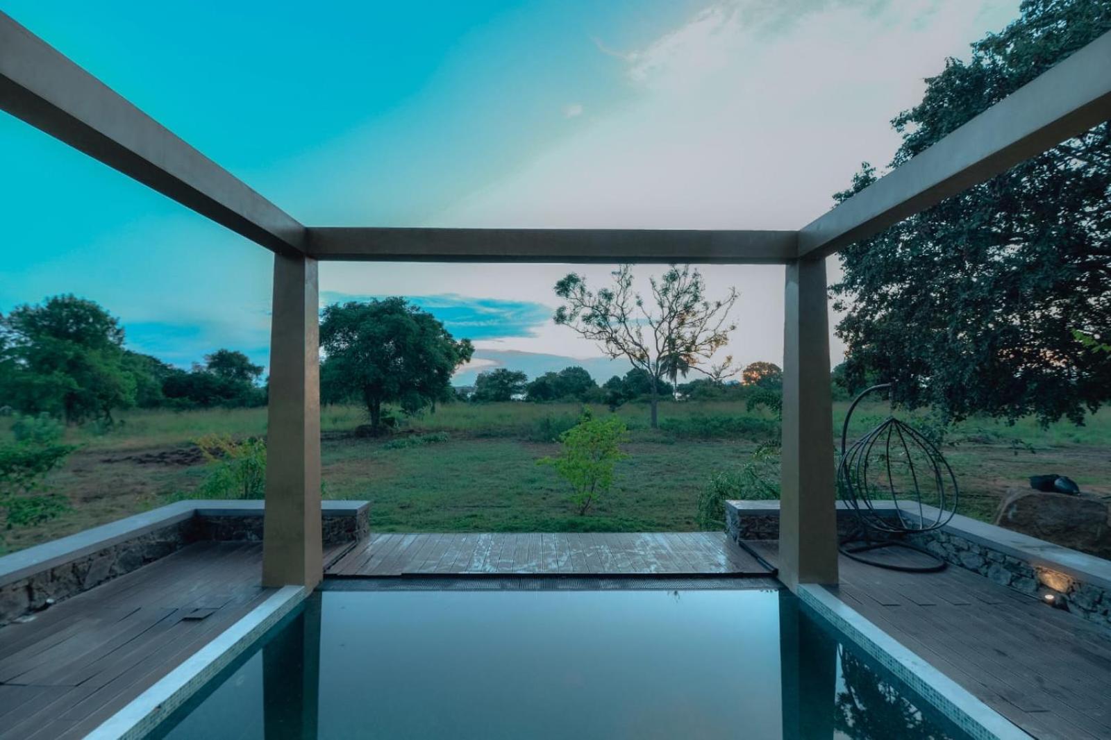 The Villa Lakeshore Anurâdhapura Extérieur photo