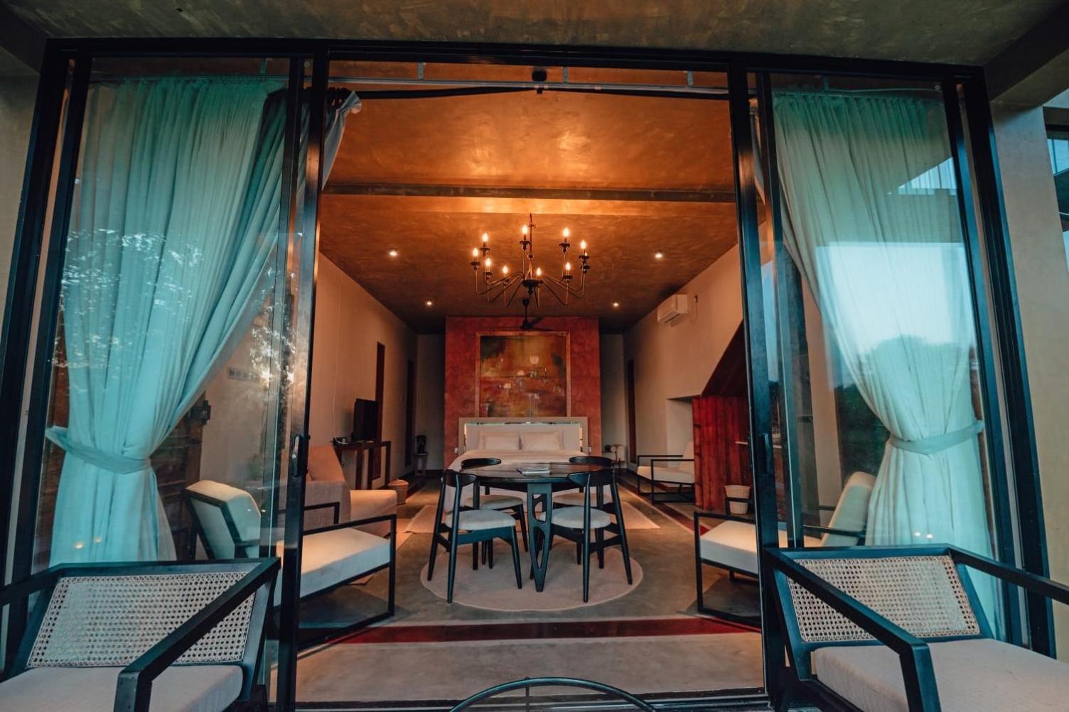 The Villa Lakeshore Anurâdhapura Extérieur photo